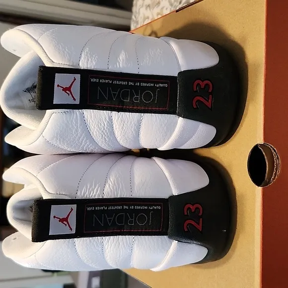 Jordan Retro 12 Taxi Flip
