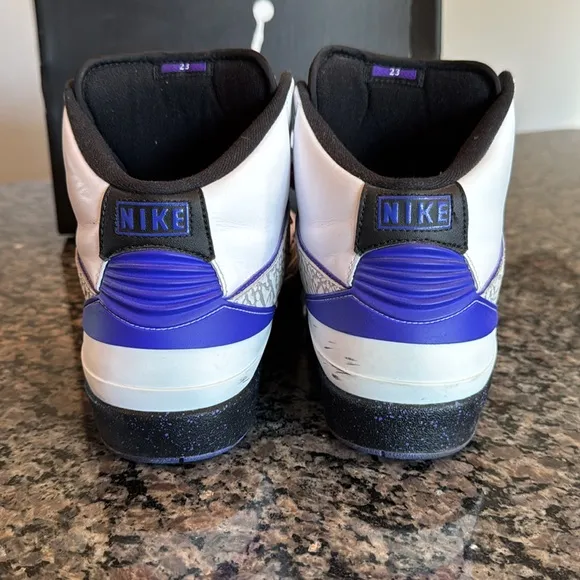 Jordan retro 2 dark concord sneakers - White and PurpleEUC 11