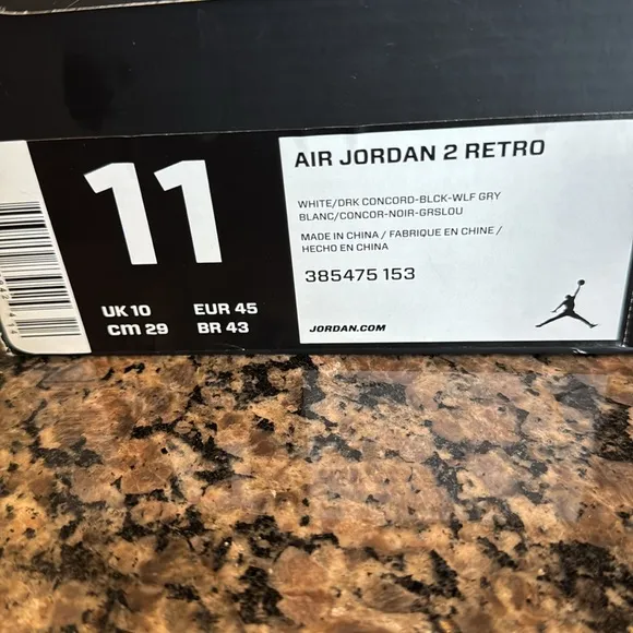 Jordan retro 2 dark concord sneakers - White and PurpleEUC 11