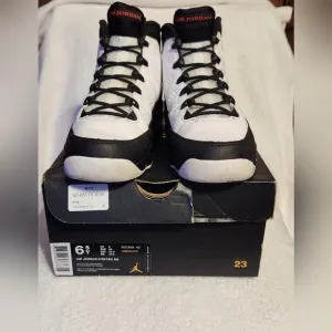 Jordan Retro 9 Black and White Men's Shoes
