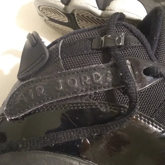 Jordan ( Retro)tennis/ basketball shoes