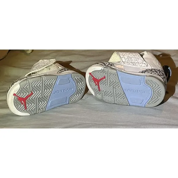 Jordan White High-Top Elephant Print Jumpman Logo Sneakers Size youth 4