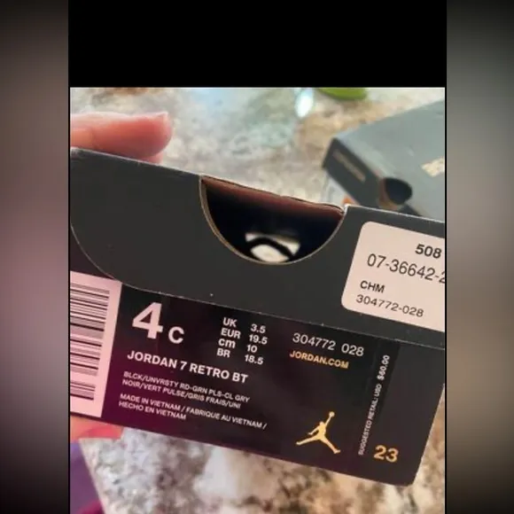 Jordan’s 7 retro BT size 4 todder shoes