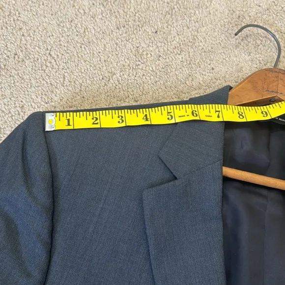 Jos. A. Bank Men’s Charcoal Suit Set Size 41R &amp; 35R