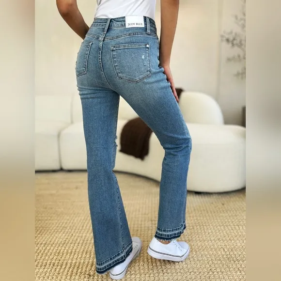 Judy Blue Mid-Rise Straight Leg Distressed Denim Torn Knee Raw Hem Jeans Pants