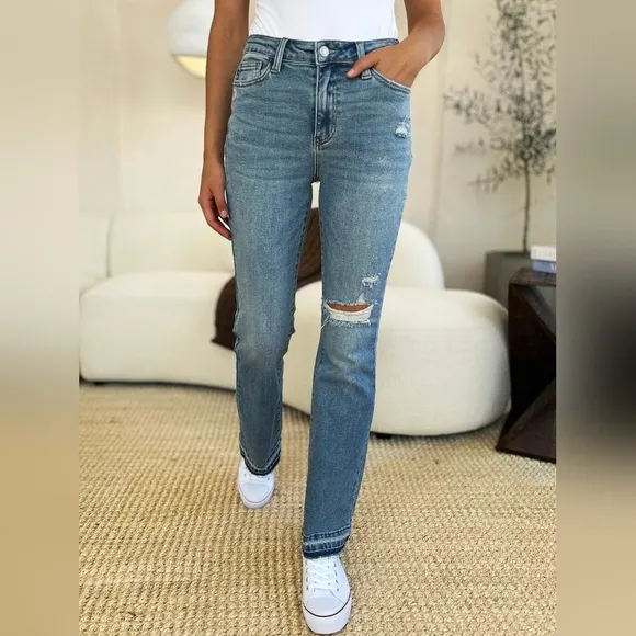Judy Blue Mid-Rise Straight Leg Distressed Denim Torn Knee Raw Hem Jeans Pants
