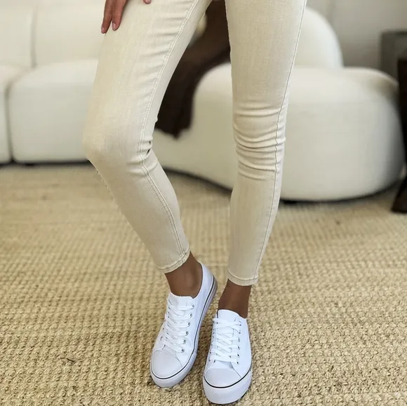 Judy Blue Tummy Control High-Rise Waist Denim Skinny Leg Jean Slim Fit Pants