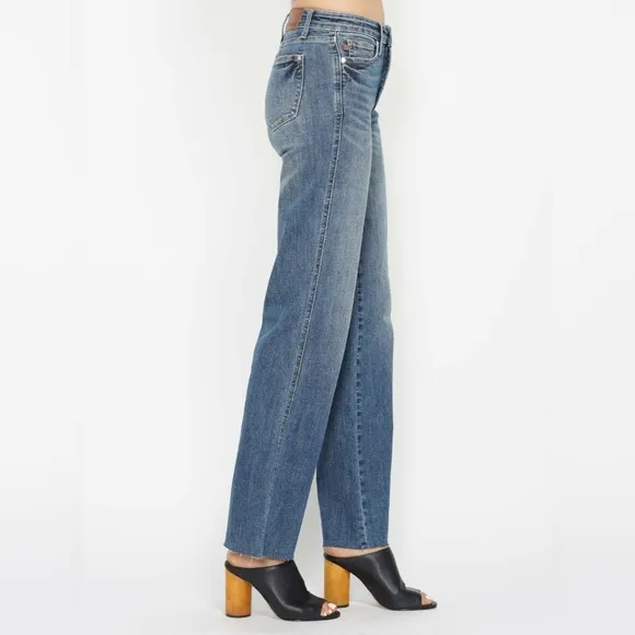 Judy Blue Tummy Control Jeans Mid-Rise Slim Fit Waist Straight Leg Denim Pants