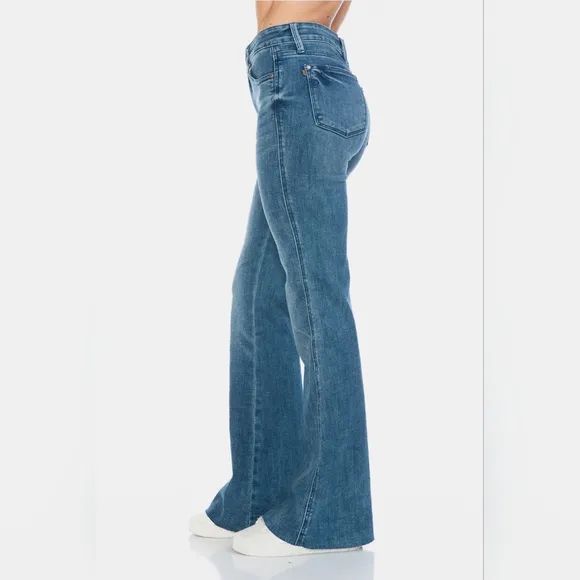 Judy Blue Tummy Control Mid-Rise Jeans Slim Fit Tapered Flare Cut Denim Pants