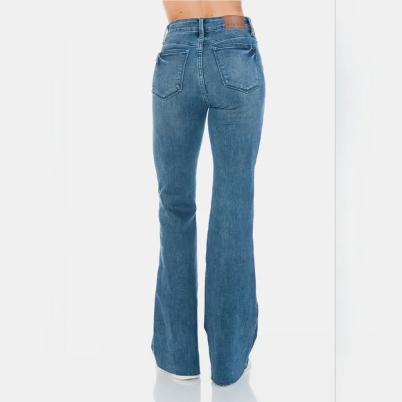 Judy Blue Tummy Control Mid-Rise Jeans Slim Fit Tapered Flare Cut Denim Pants