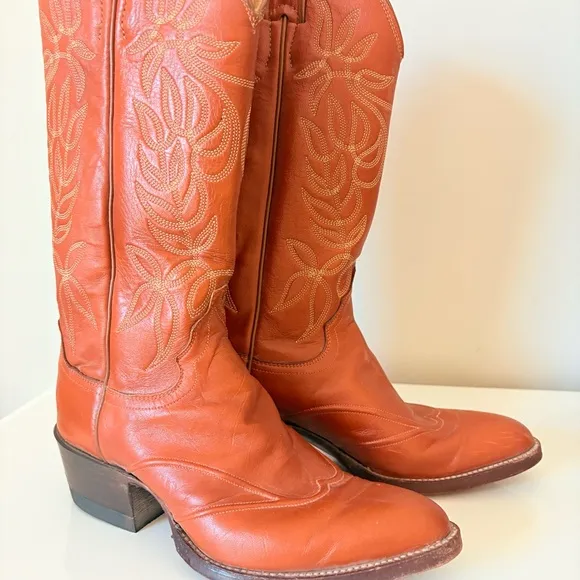 Justin Boots Vintage Burnt Orange Leather Cowboy Boots Cowgirl Boots