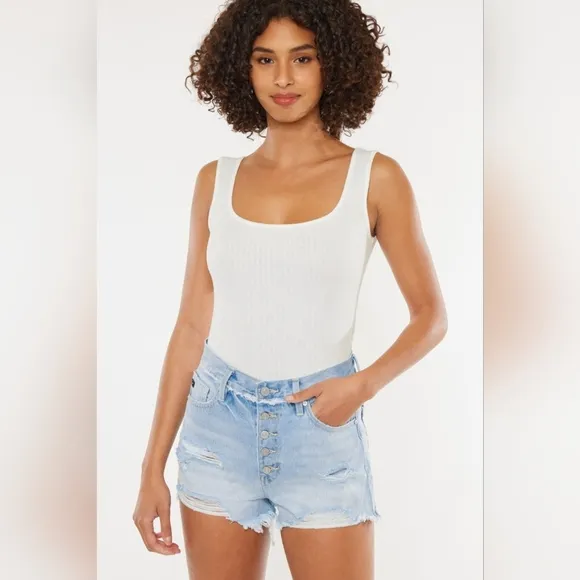 KanCan Button Fly High Rise Distressed Frayed Torn Denim Cut-Off Jean Shorts