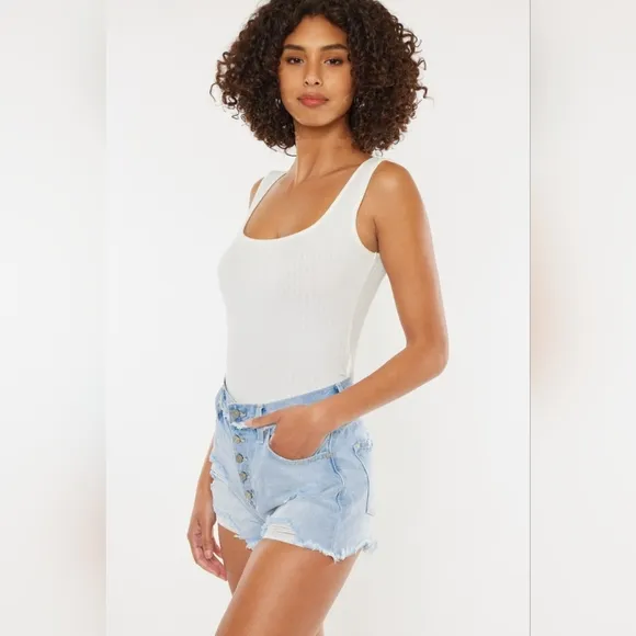 KanCan Button Fly High Rise Distressed Frayed Torn Denim Cut-Off Jean Shorts