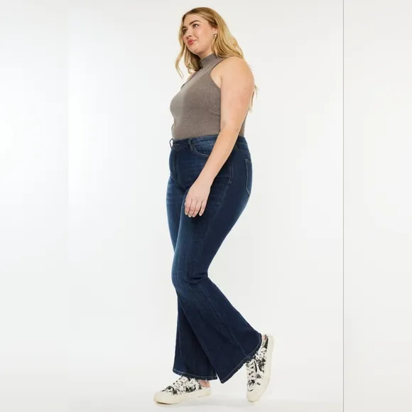 KanCan Mid-Rise Waist Slim Jeans Wide Flare Hem Retro Classic Dark Denim Pants