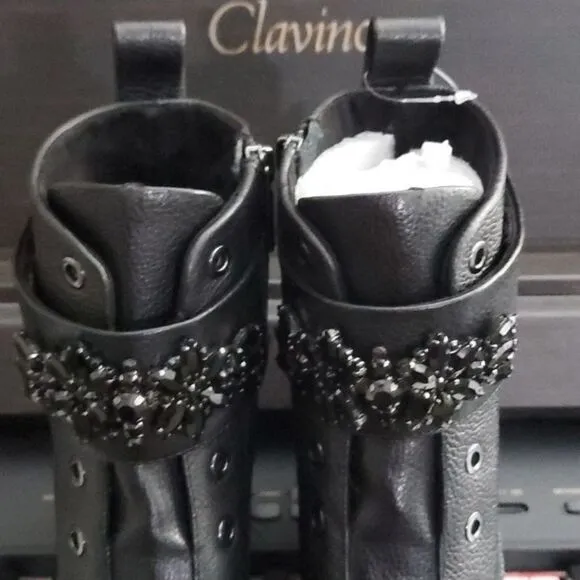 Karl Lagerfeld Black Pebble leather boots size 7.5 black jewels embellished edgy