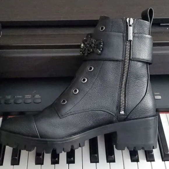 Karl Lagerfeld Black Pebble leather boots size 7.5 black jewels embellished edgy