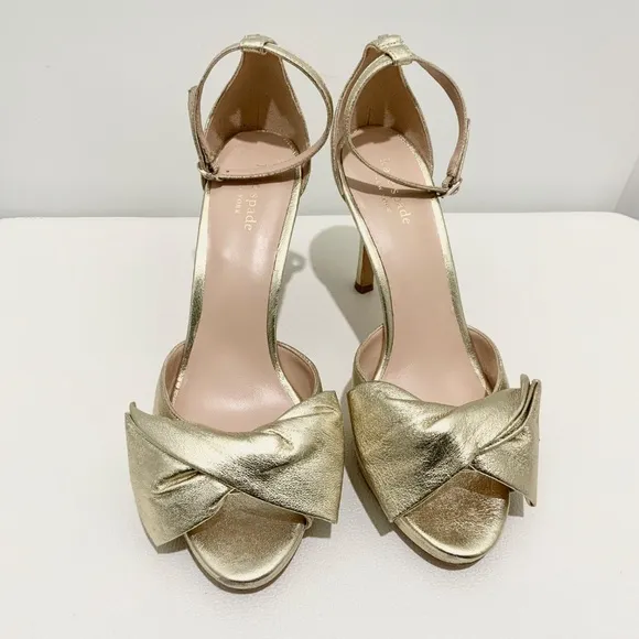 Kate Spade Bridal Bow Gold Leather Platform Sandal Stiletto Heel Evening Pump 10