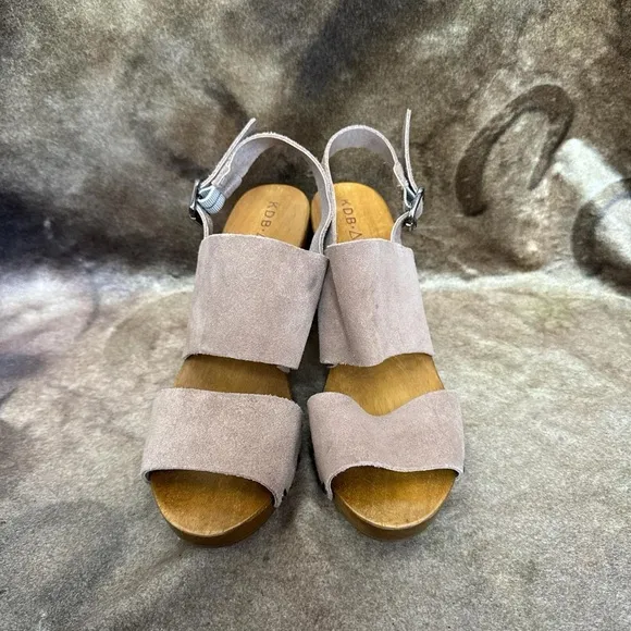 Kelsi Dagger minimalist wooden clogs block heel sandals taupe suede leather 8