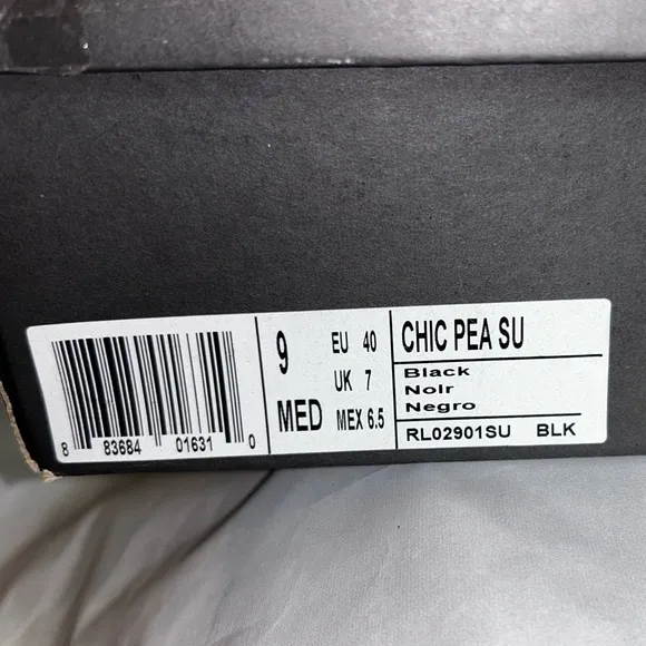 Kenneth Cole Reaction Chic Pea Su Knee-High Leather Boots size 9