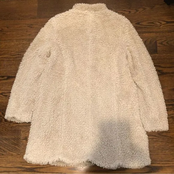 KENNETH COLE Women’s Oatmeal Teddy Sherpa Jacket Hand Pockets Snap Close Sz LG