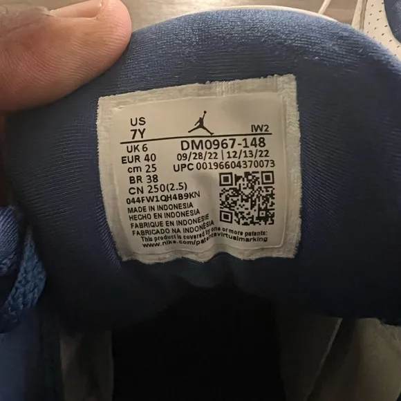 Kids Shoes - White and Blue