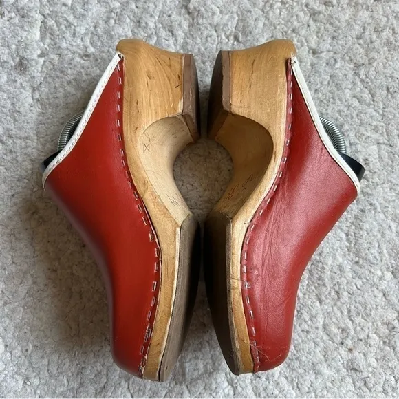 Kloster Trofflen VTG Matte Red Leather Wooden Slip On Clogs Made in Switzerland