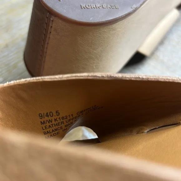 KORK-EASE Brown Gold Platform Leather Sandals 9/40.5