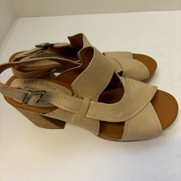 Kork-Ease Halley Platform Sandals Sz 9M