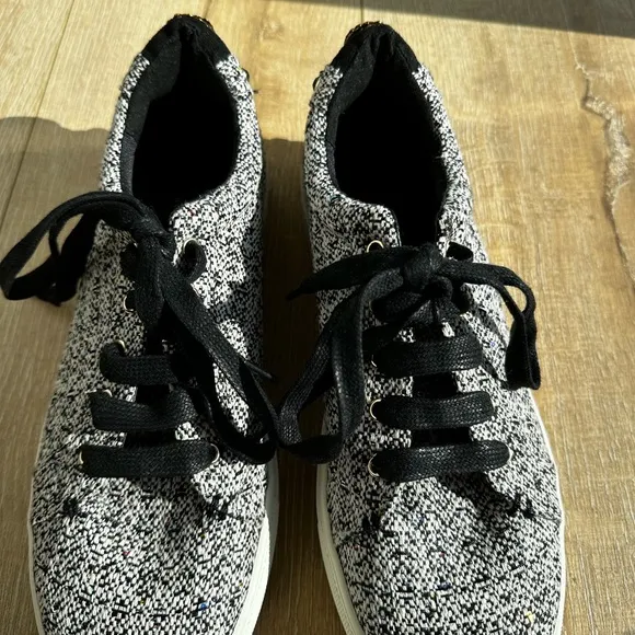 KURT GEIGERLUDO WOVEN SNEAKERS /WOMENS/ SZ 40