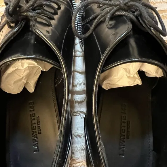 Lafayette 148 Black Oxford shoes in size 37.5 ( us 7 1/2 )