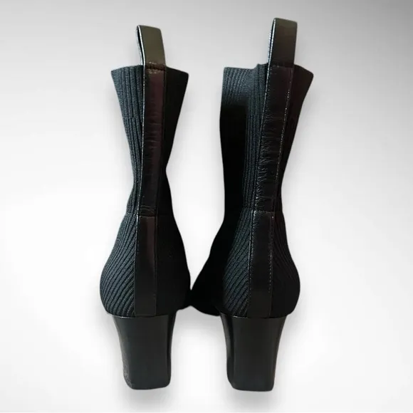 L'AMOUR DES PIEDS Picarus Black Stretch Knit Bootie With Heel Size 7 | EUC