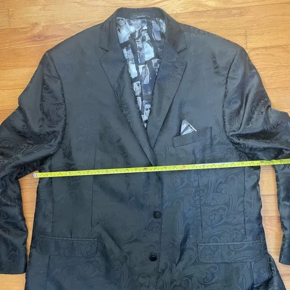 Lansky Bros. Clothier To The King Floral Black Men's 52L Polyester 2 Button Slim
