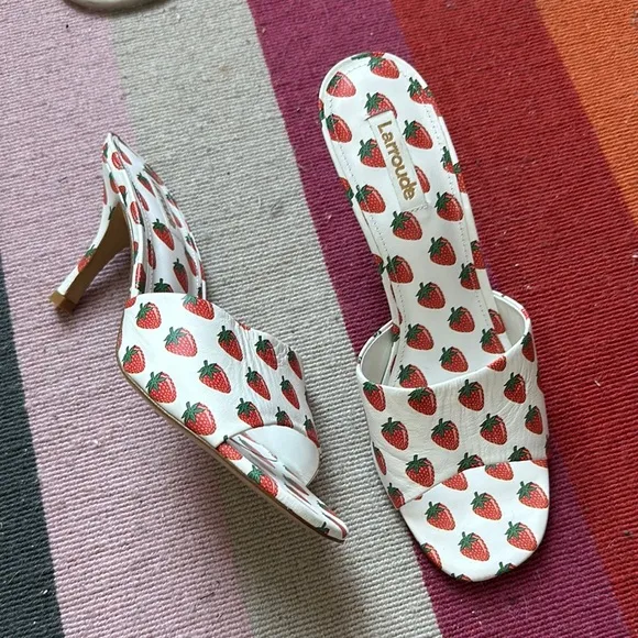 Larroude Colette Mule Heels White Strawberry Print Leather Women's Shoes 9.5