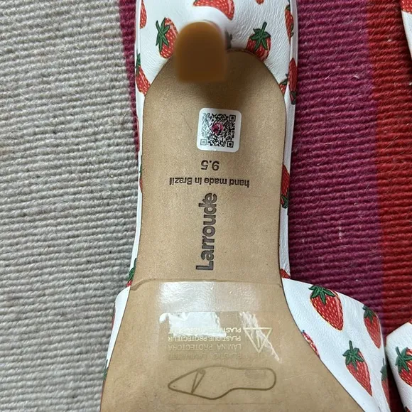 Larroude Colette Mule Heels White Strawberry Print Leather Women's Shoes 9.5