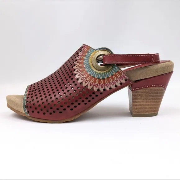 L'Artiste Millie Open Toe Clog Sandal Perforated Leather Ankle Strap Floral 8