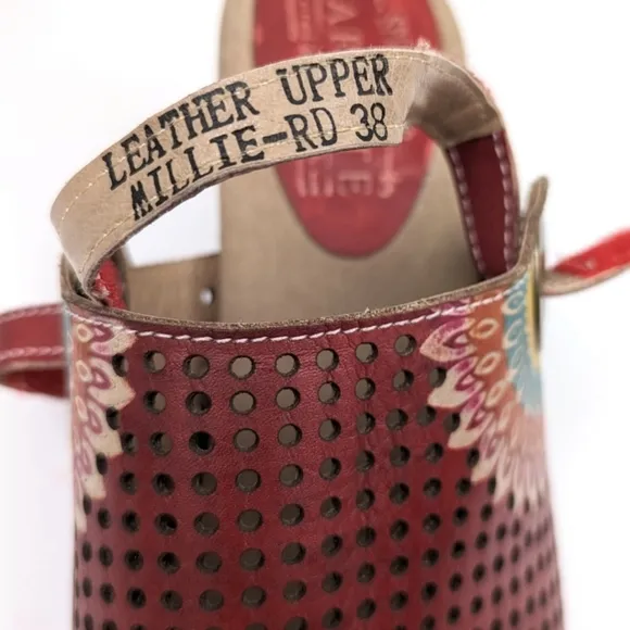 L'Artiste Millie Open Toe Clog Sandal Perforated Leather Ankle Strap Floral 8
