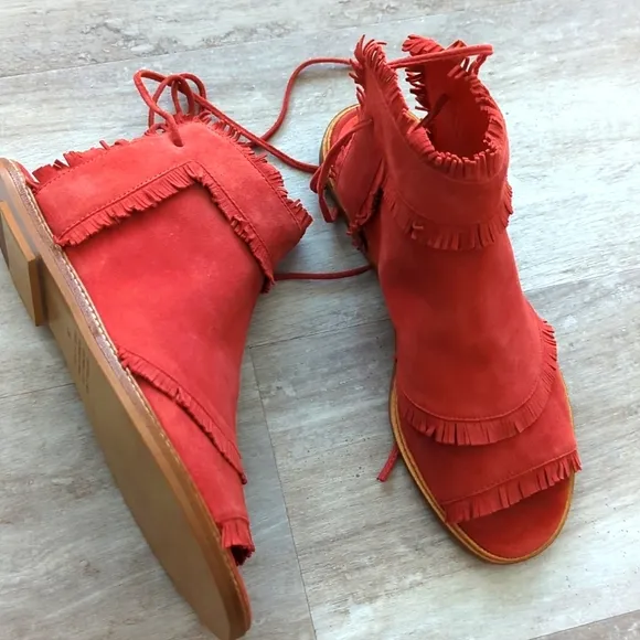 LAST PAIR🆕🌿FREE PEOPLE SILENT D SANDALS 🌿