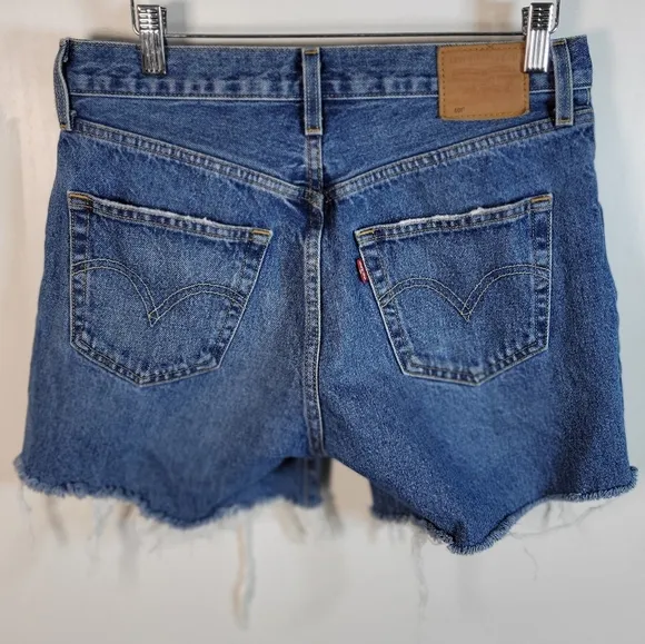 Levi’s Premium 501 High-Rise Button Fly Denim Shorts Size 27