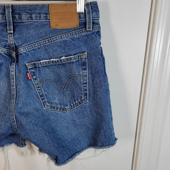 Levi’s Premium 501 High-Rise Button Fly Denim Shorts Size 27