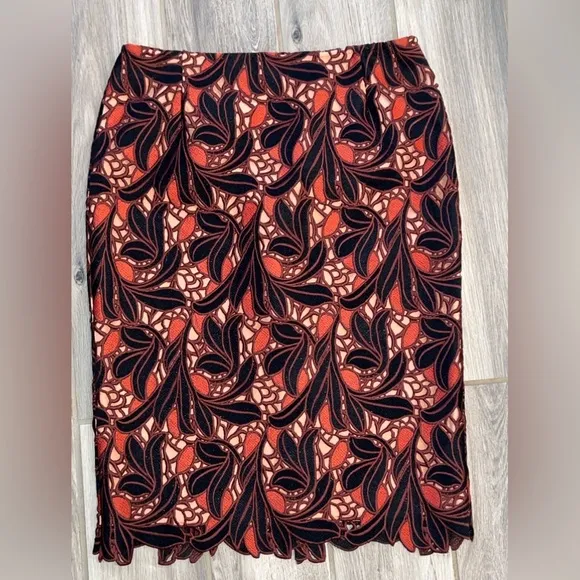 Like New Size 8 Antonio Melani Fall Leaf Cut Out Overlay midi skirt flawless
