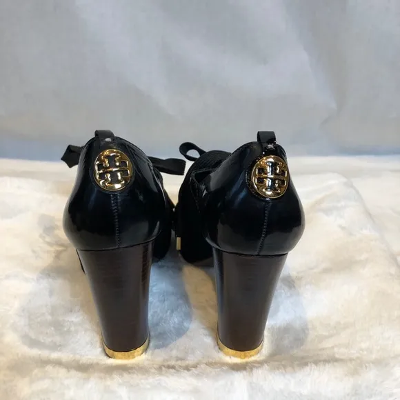 LIKE NEW Tory Burch Platform Shoes, size 7