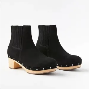LOFT Clog Boot in Black.