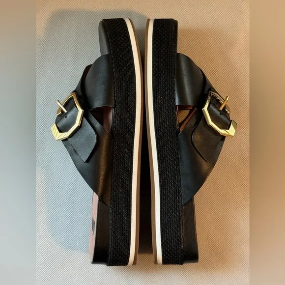 Louise et Cie Cassia platform sandals in black. Size 11 M width.