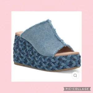 💙Lucky Brand Frayed Platform Sandals💙