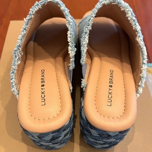 💙Lucky Brand Frayed Platform Sandals💙