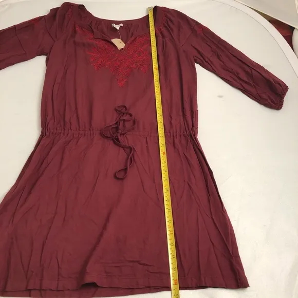 Lucky Brand Laszlo burgundy v-neck tie waist long sleeve dress