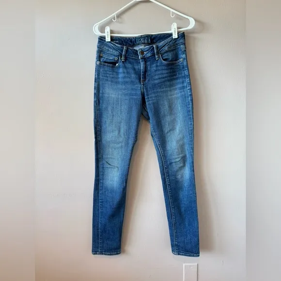Lucky Brand Women’s BUNDLE OF 2 Lolita Skinny Denim Jeans‎ Size 4/27