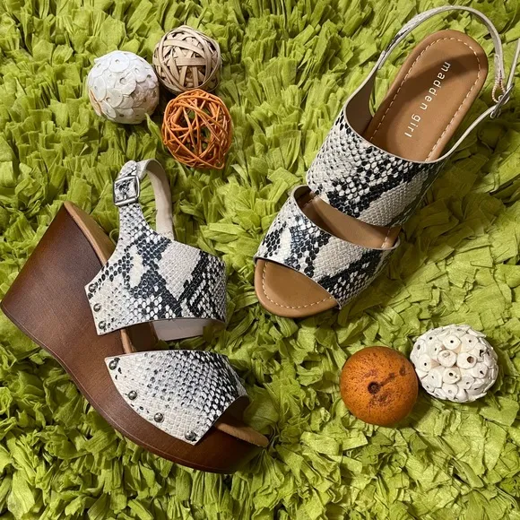 Madden Girl Driiggs Snake Platform Wedge Sandals