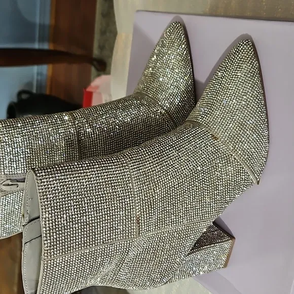 Madden Girl Flex-R Silver Rhinestone Women's Boots Size 6.5