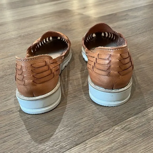 Made In Mexico Woven Leather Huaraches Sandals Size 10 USA